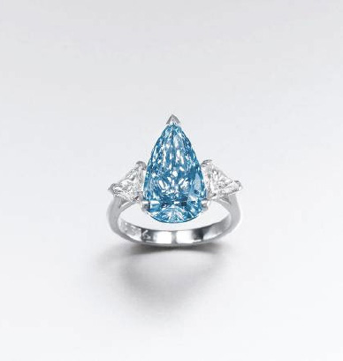 De Beers Blue Diamond photo image