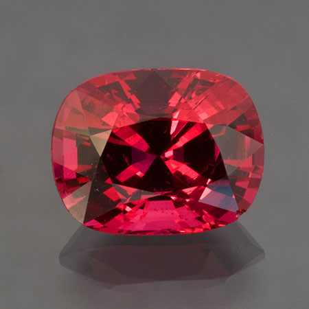 Spinel photo image