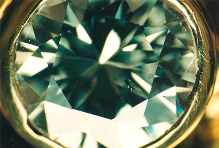 Diamond Inclusion photomicrograph image