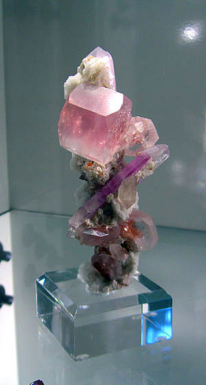 Morganite and Kunzite photo image