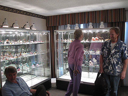 Pala in Room 183 photo image