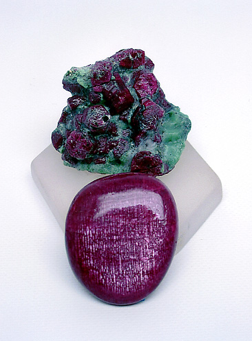 Fine Longido (Tanzania) Ruby Cabochon and Ruby Crystals photo image